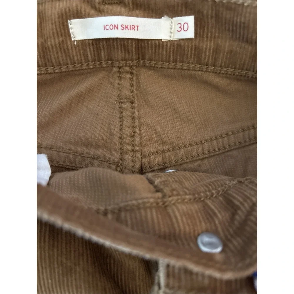 Levi's Women's Size 30" Waist Icon Mini Skirt Brown Corduroy - Picture 7 of 7
